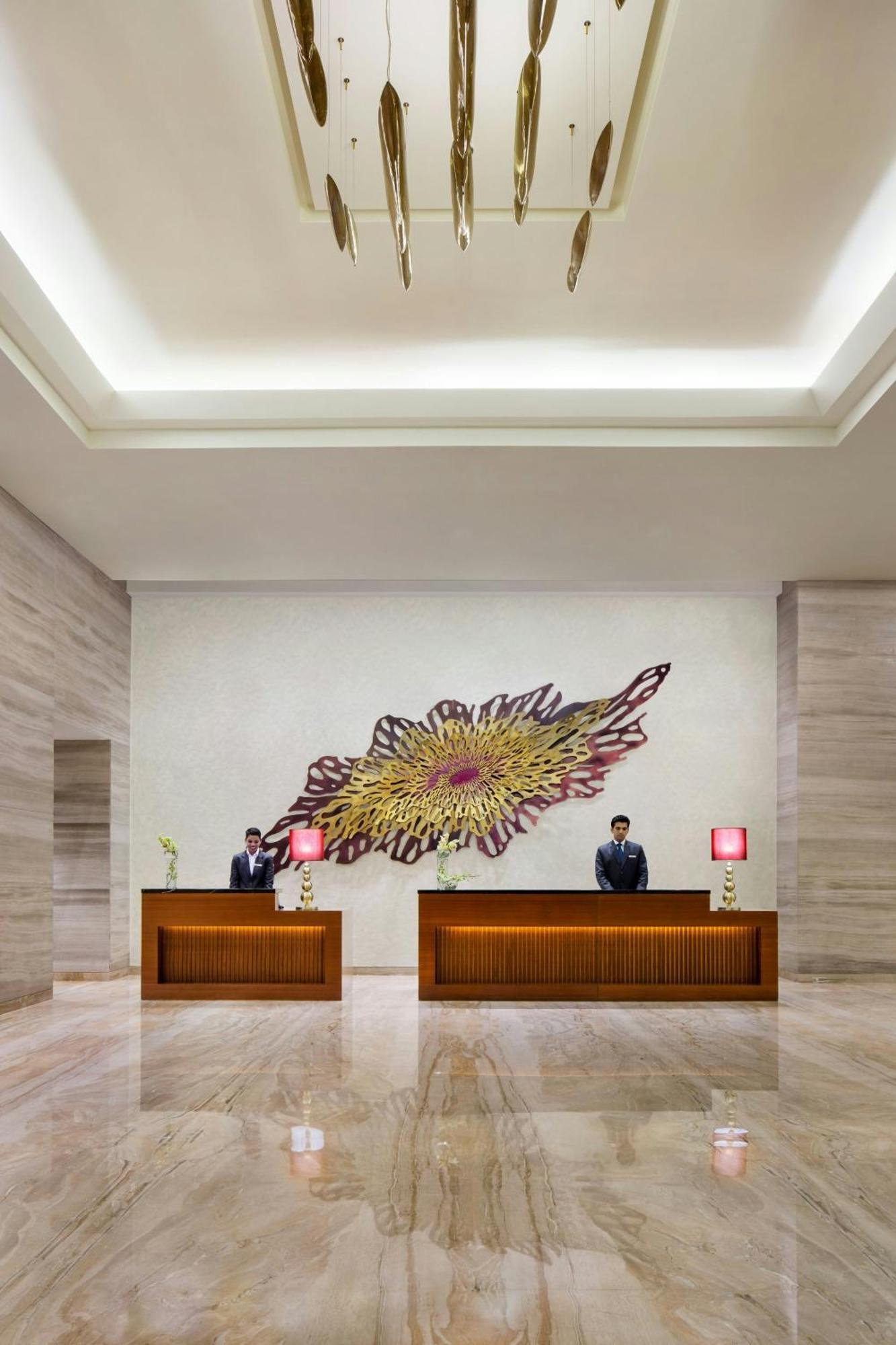 Courtyard By Marriott Bengaluru Outer Ring Road Hotell Eksteriør bilde