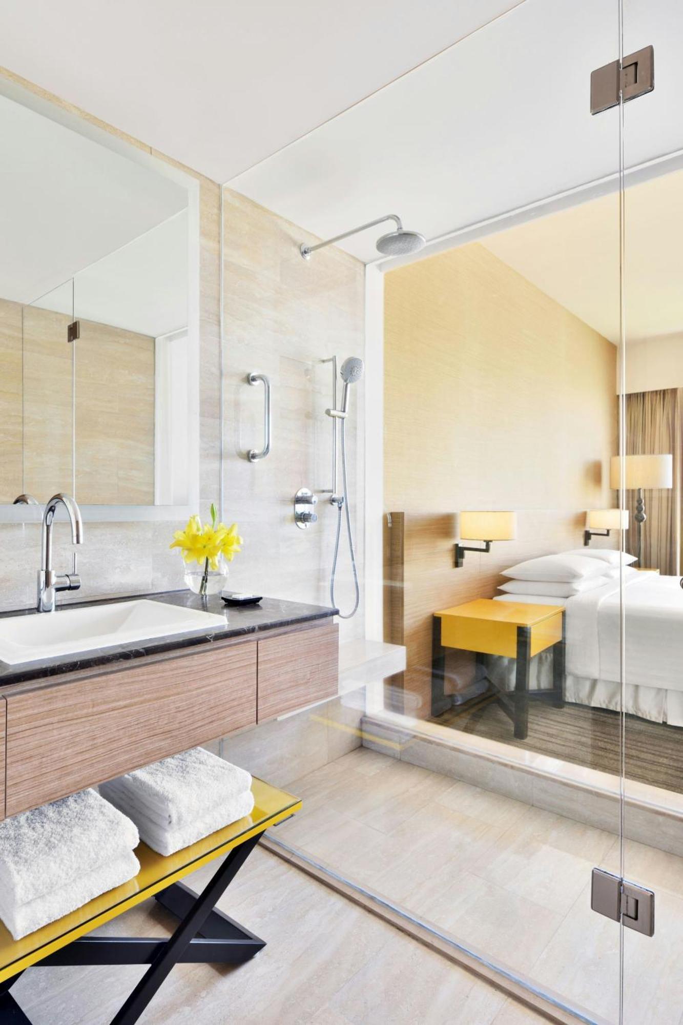 Courtyard By Marriott Bengaluru Outer Ring Road Hotell Eksteriør bilde