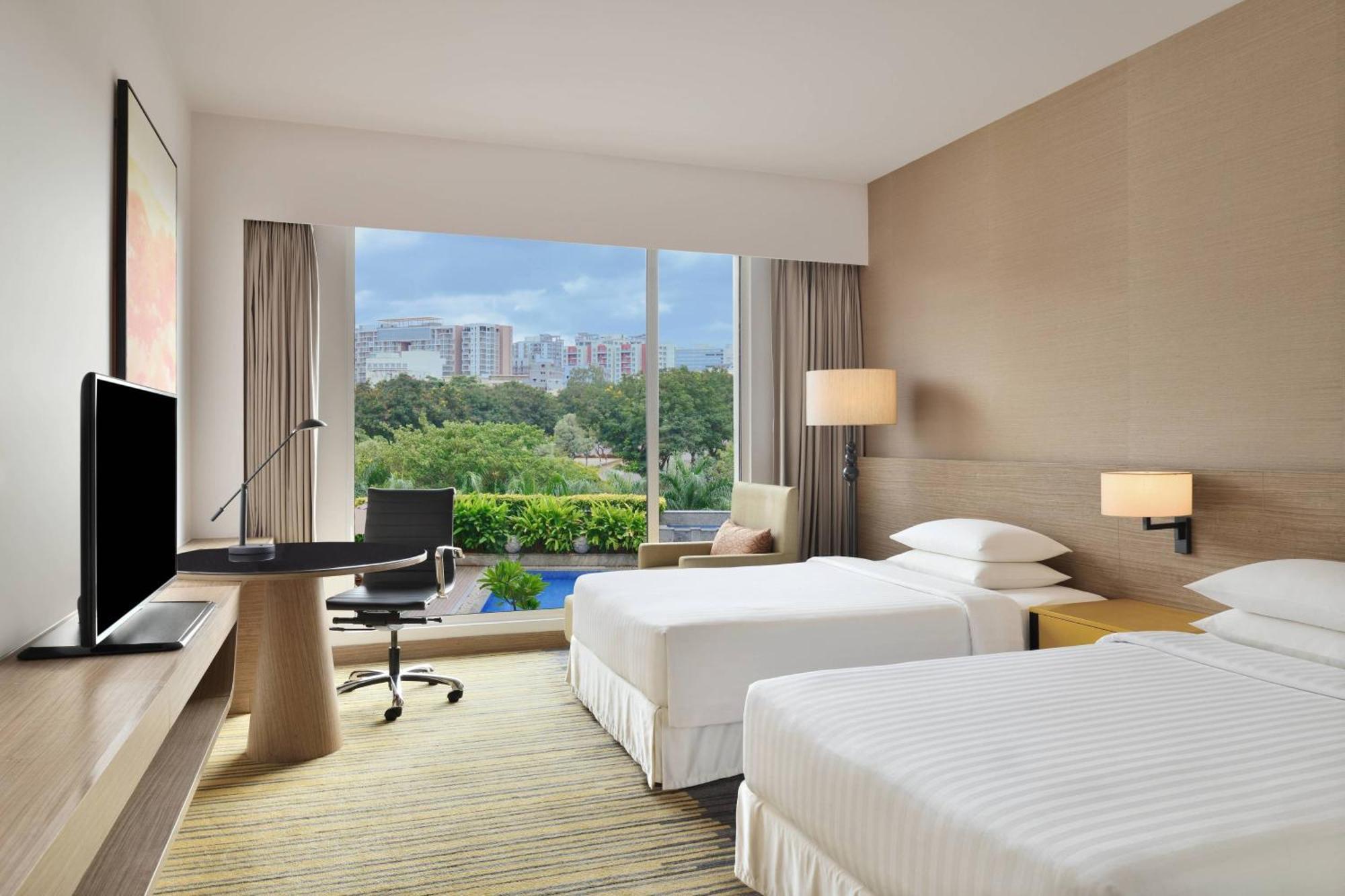 Courtyard By Marriott Bengaluru Outer Ring Road Hotell Eksteriør bilde